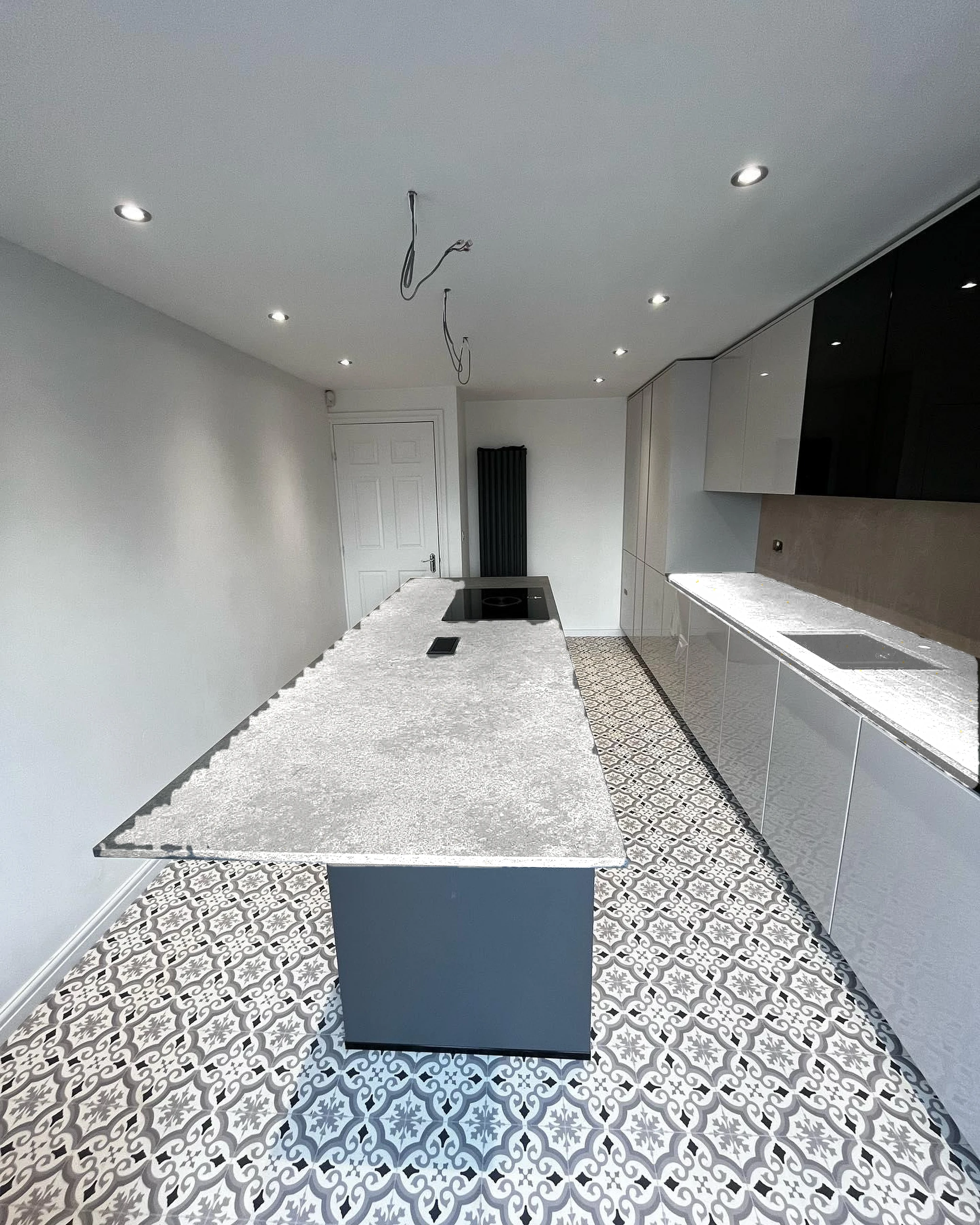 Grey island with side run — visualised with London Grey quartz